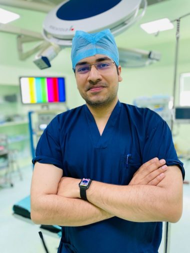 dr deepanshu gupta , urologist in gurgaon